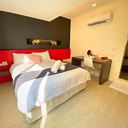 Apartmán 寵愛逢甲 Tchaj-čung Exteriér fotografie