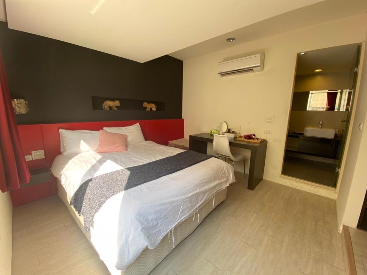 Apartmán 寵愛逢甲 Tchaj-čung Exteriér fotografie