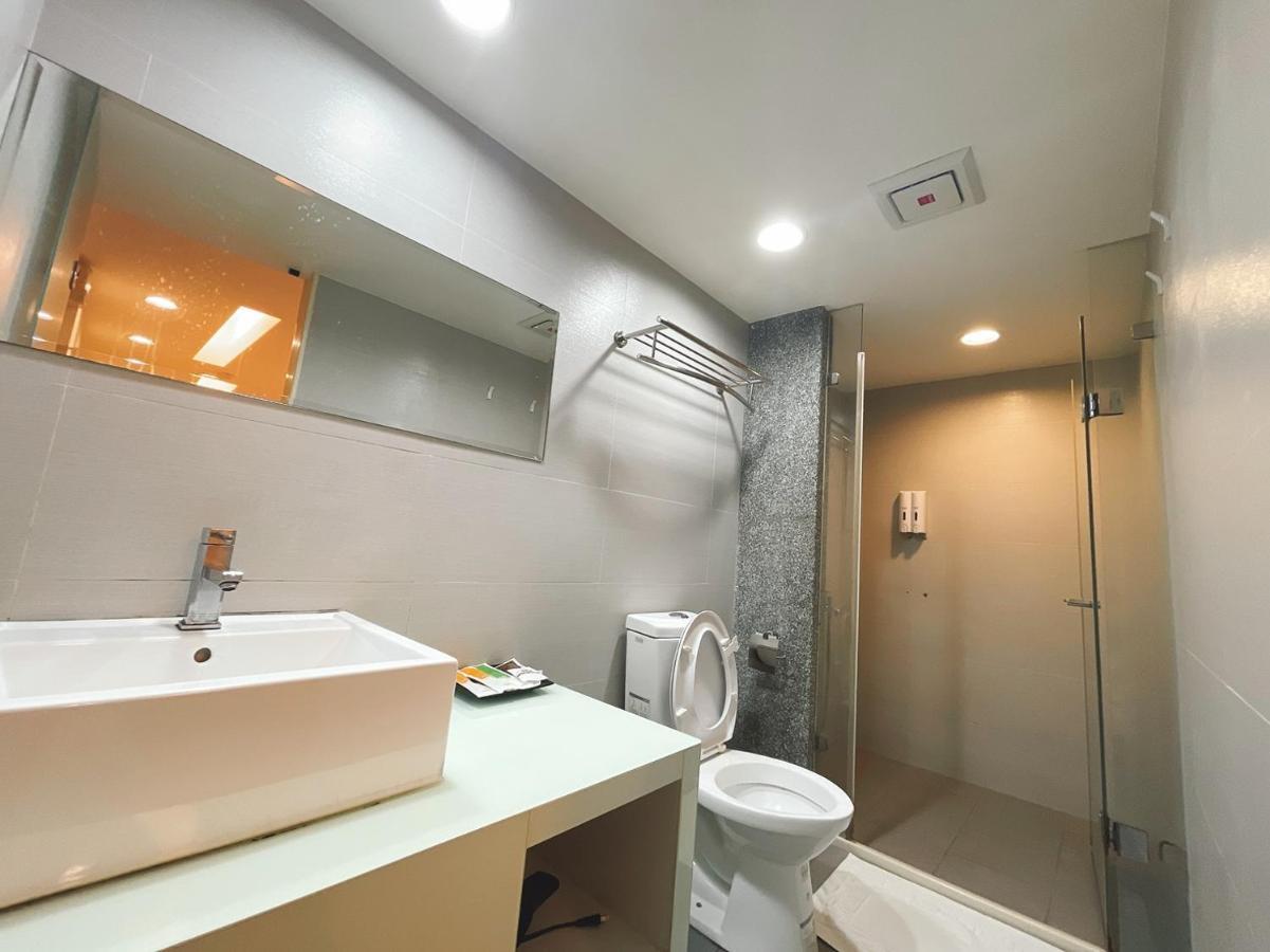 Apartmán 寵愛逢甲 Tchaj-čung Exteriér fotografie